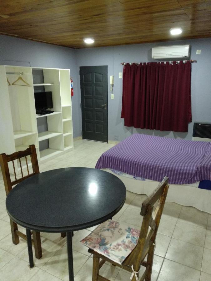 Aparthotel Bungalows Yo Ju à Colón Extérieur photo